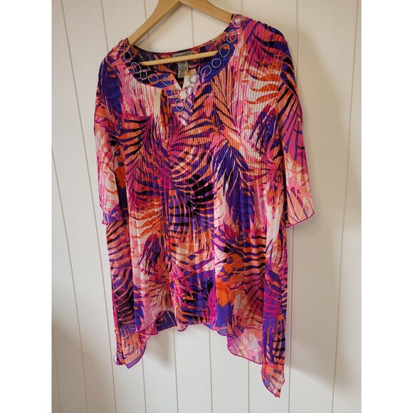 Cahterines Top Womens Size 14/16w Petite Pink Embellished Short Sleeve - Picture 3 of 7